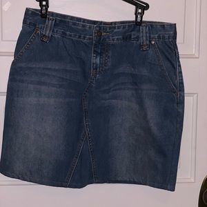 Women’s size 8 Denim Skirt